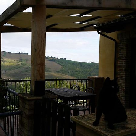 Agriturismo Tre Querce Penna San Giovanni Ngoại thất bức ảnh