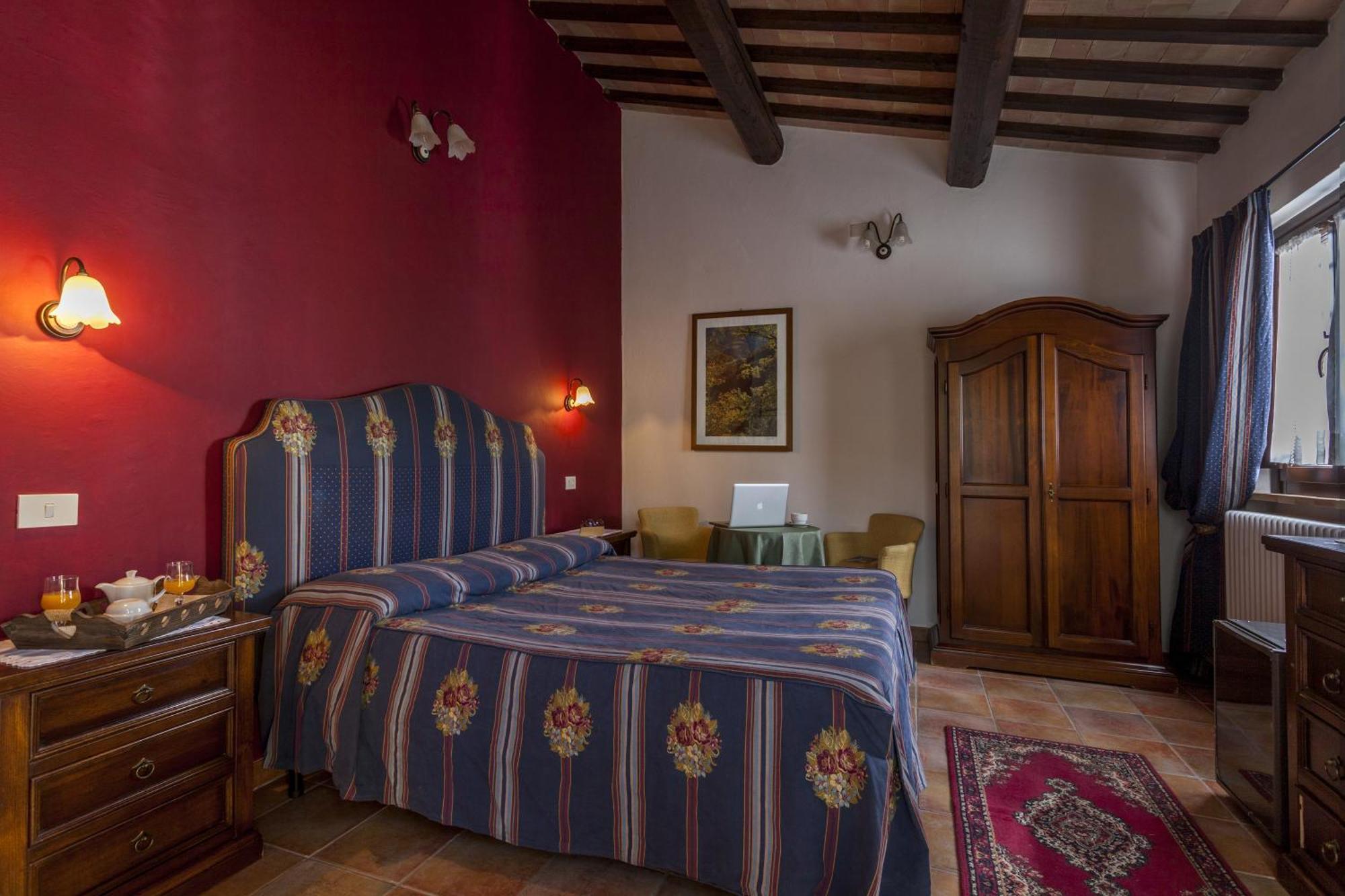 Agriturismo Tre Querce Penna San Giovanni Phòng bức ảnh
