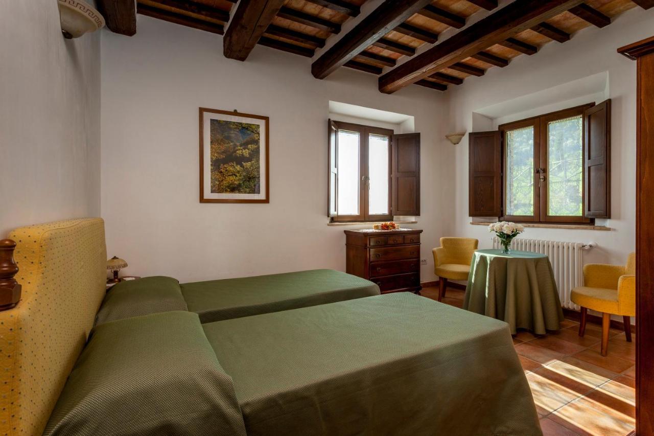 Agriturismo Tre Querce Penna San Giovanni Ngoại thất bức ảnh